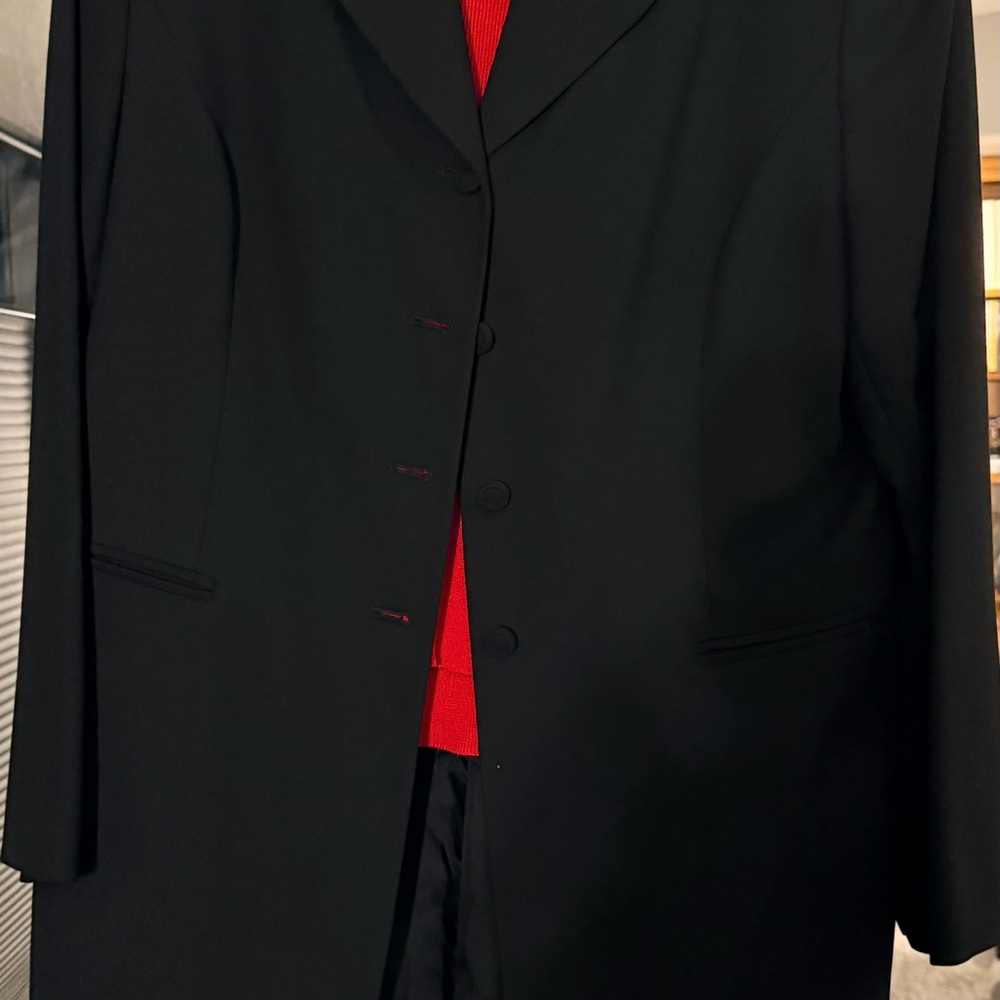 Classic Women’s 3 Piece Business Skirt Suit